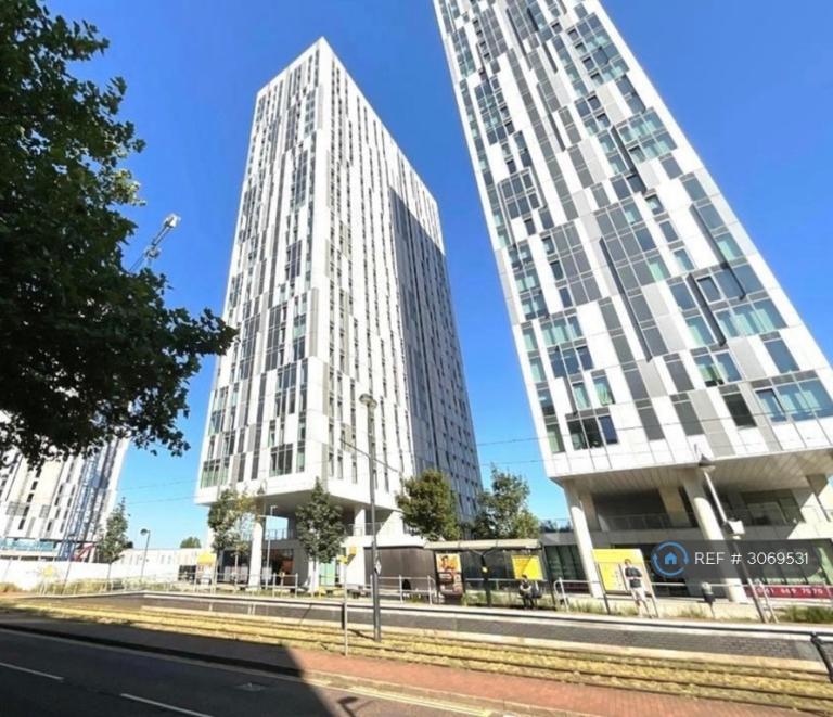 1 bedroom flat in Michigan Point Tower A, Media City, M50 (1 bed) (#3069531)