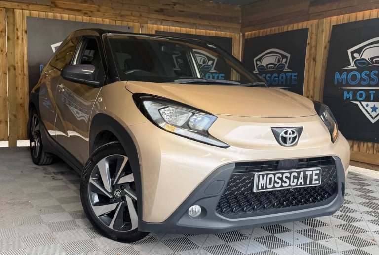 2022 Toyota Aygo X 1.0 VVT-i Edge 5dr Auto HATCHBACK PETROL Automatic