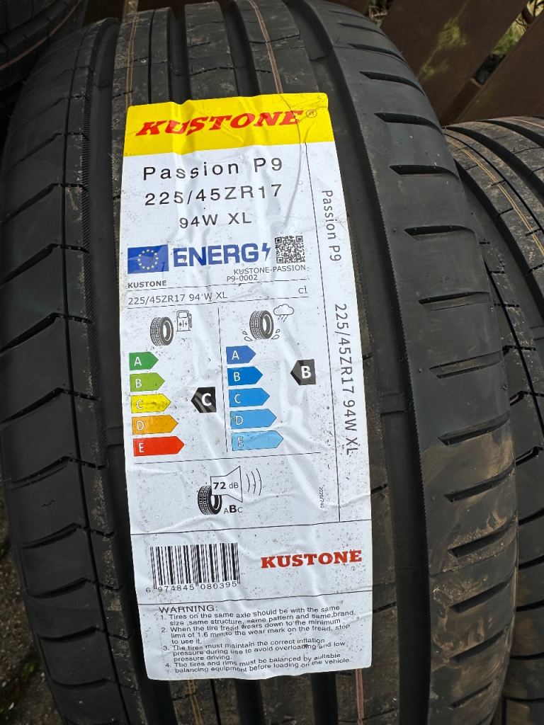 Tyres 225/45 R17