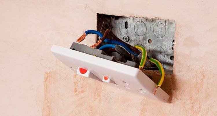 Electrician - TV Wall Mounting