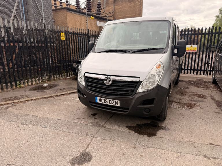Vauxhall movano crew cab flat bed pick up not tipper 