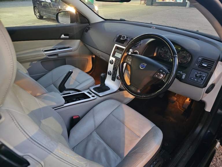 Volvo, C30, Hatchback, 2012, Manual, 1560 (cc), 3 doors