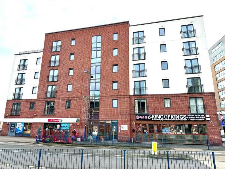 One bed fully furnished apartment Upper Deans Street 