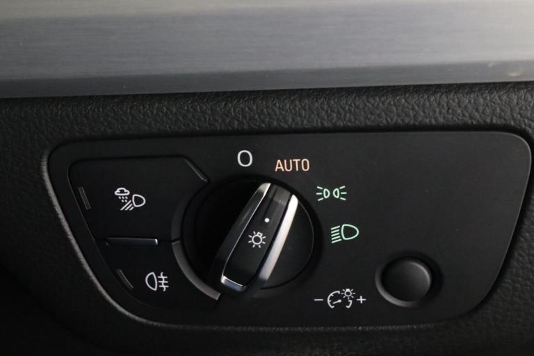 2022 Audi Q5 50 TFSI e Quattro S Line 5dr S Tronic ESTATE PETROL/ELECTRIC Automatic