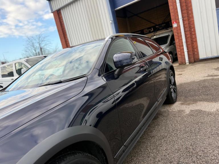 2018 Volvo V90 2.0 D4 Cross Country Pro 5dr AWD Geartronic ESTATE DIESEL Automatic