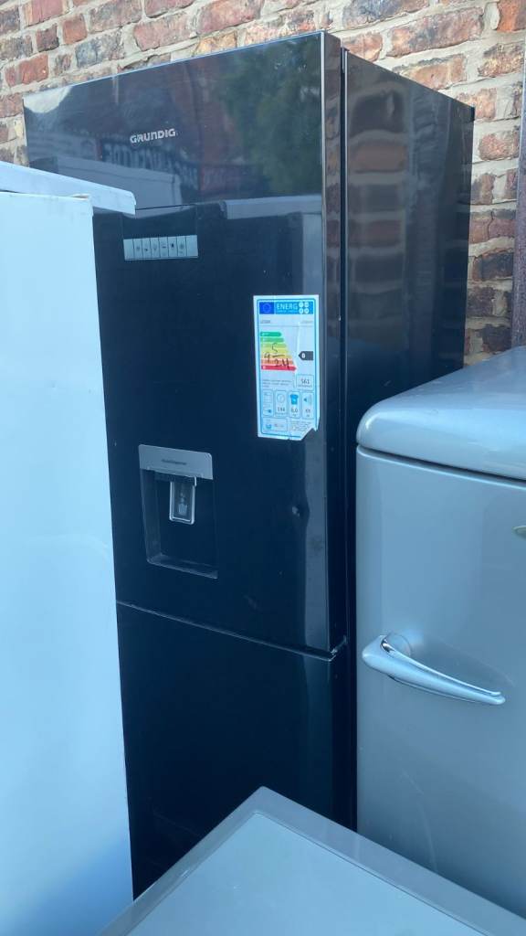 Black Freestanding Fridge Freezer with Water Dispenser