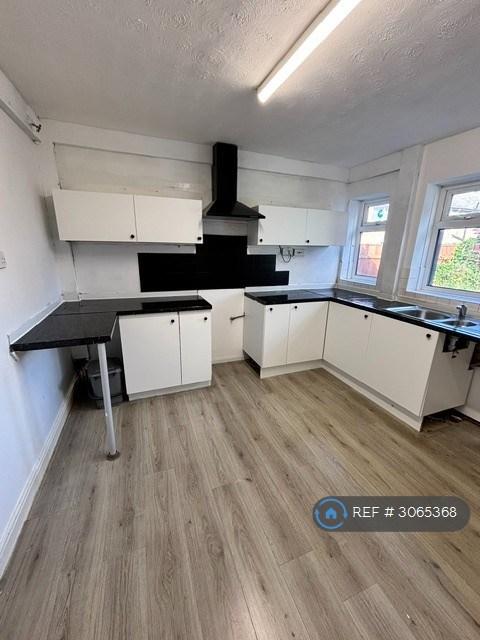 3 bedroom house in Overdale Road, Middlesbrough, TS3 (3 bed) (#3065368)