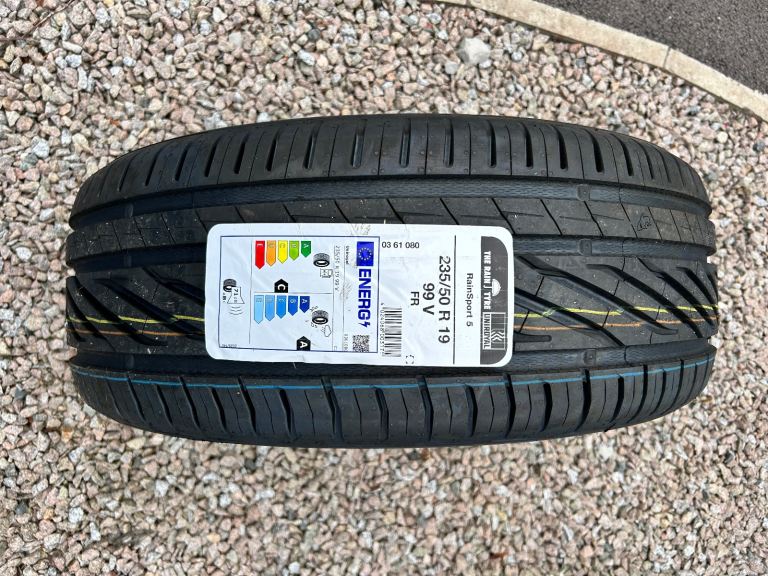 235/50-R19 Uniroyal Rain Sport 5 Tyre
