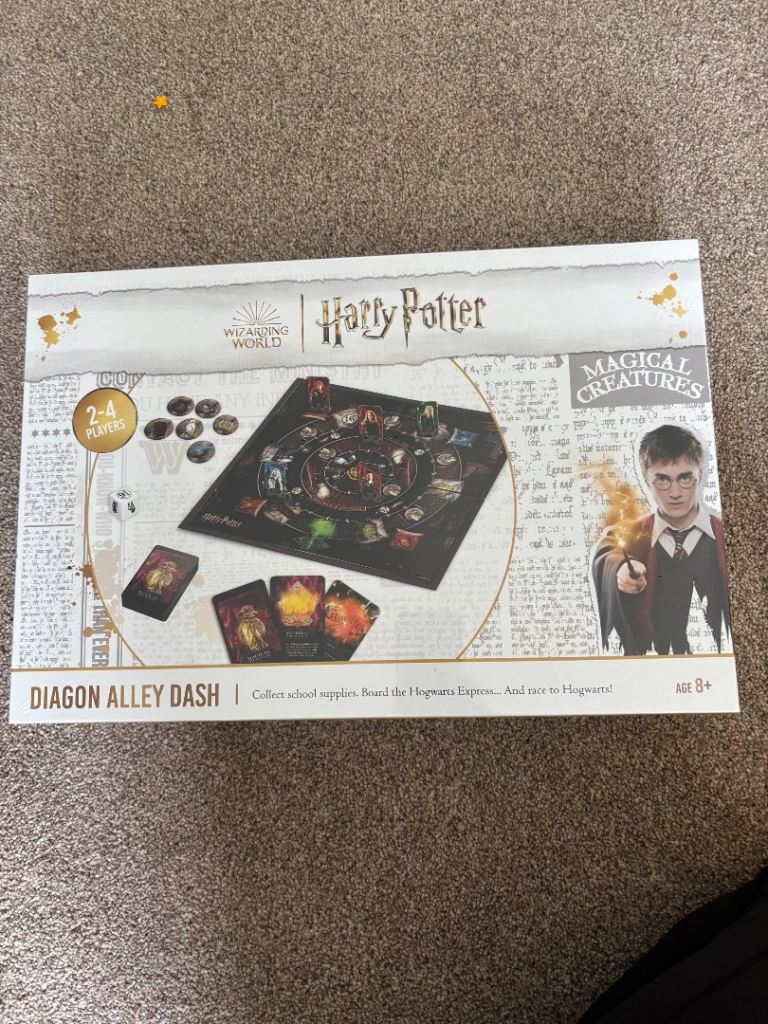 NEW Harry Potter Diagon Alley Dash Board Game