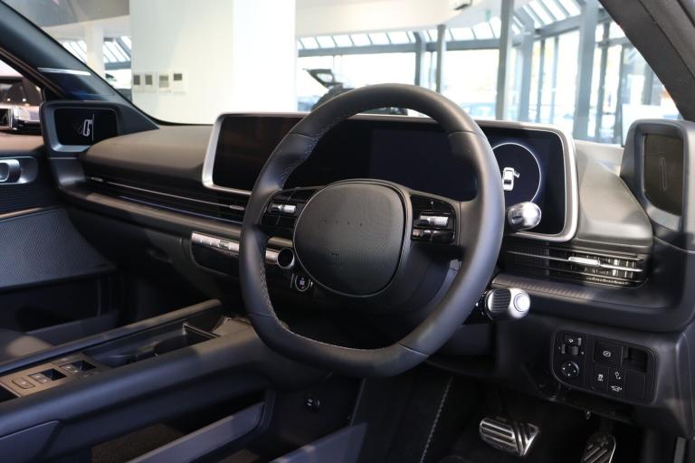 2025 Hyundai IONIQ 6 168kW Ultimate 77kWh 4dr Auto Saloon Electric Automatic