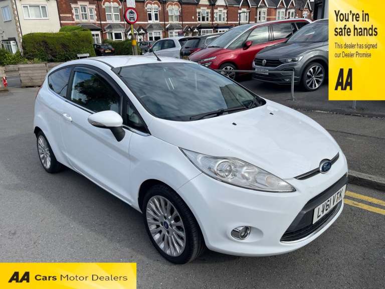 2011 Ford Fiesta 1.4 Titanium 3dr Auto HATCHBACK Petrol Automatic