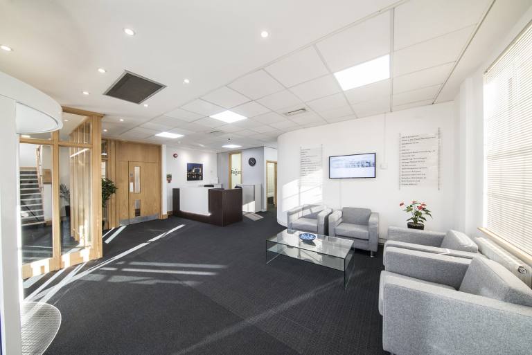 Amersham - HP7 0UT \ Coworking Membership with Flexible Desk Access