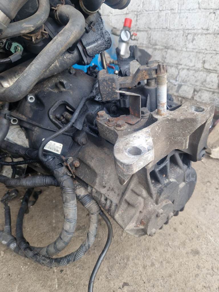 06-12 FORD TRANSIT 2.2 EURO4 FWD 5 SPEED MANUAL GEARBOX 6C1R-7002-AB