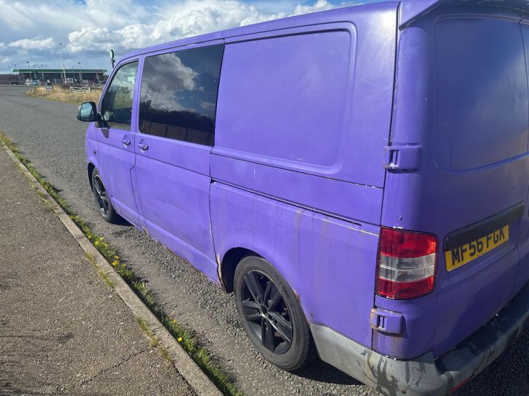 Volkswagen Transporter T5 1.9TDi