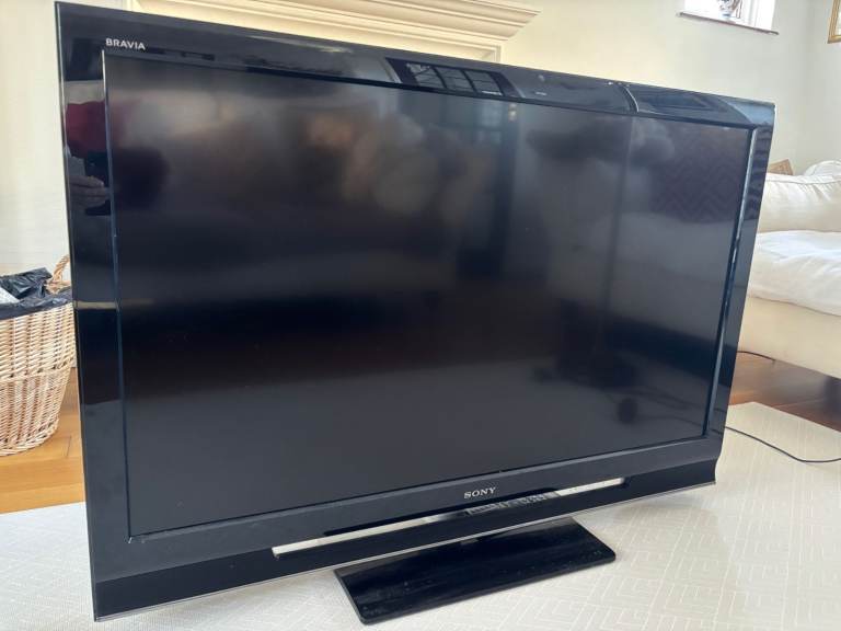 Sony Bravia KDL-46W4500 