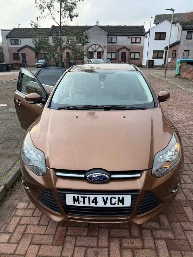 Ford, FOCUS, Hatchback, 2014, Manual, 998 (cc), 5 doors