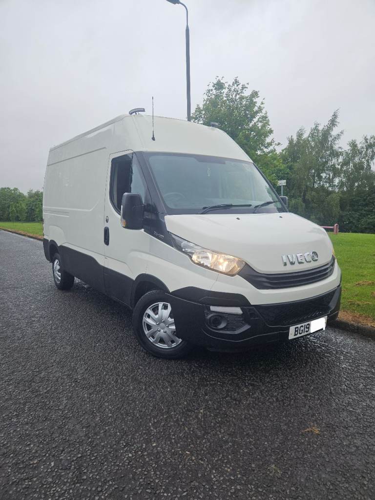 2019 iveco daily 35-120 rwd mwb euro 6 ulez comp sim transit master crafter movano