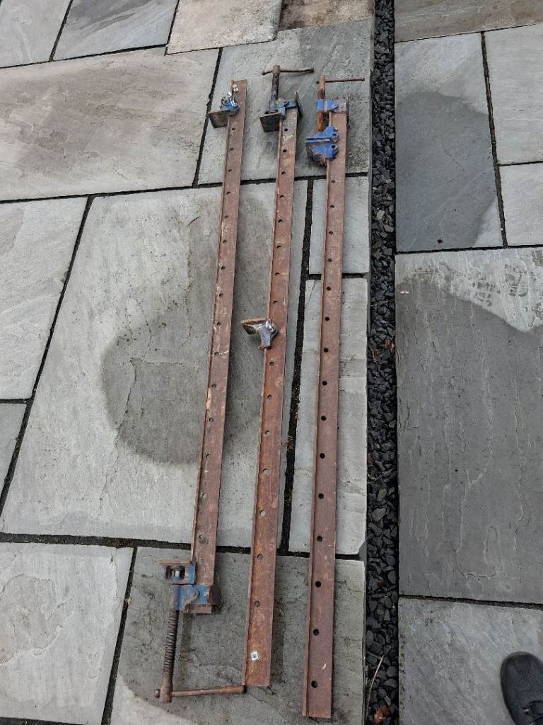 Sash clamps