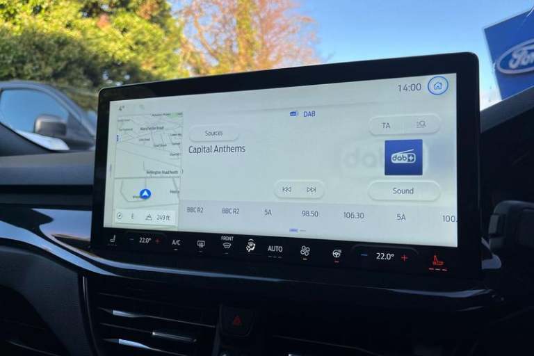 2024 Ford Focus ST-LINE X | Heated Seats/Wheel | B+O Audio | Sync 4 Touchscreen Navigation  Hatch...