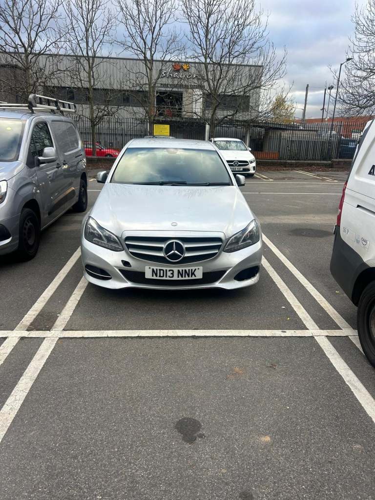 2013 Mercedes-Benz E Class E220 CDI SE 4dr 7G-Tronic SALOON DIESEL Automatic