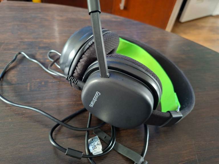 GOODMANS STEREO GAMING HEADSET HEADPHONES WITH MICROPHONE FOR COMPUTER XBOX PLAYSTATION 