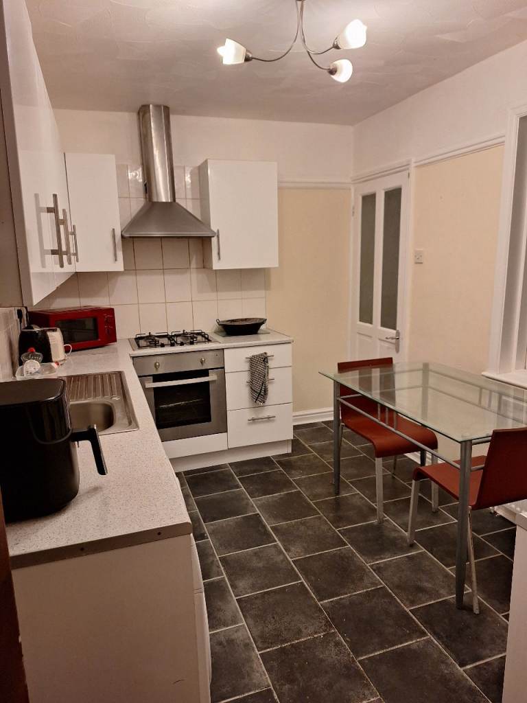 room for single occupant 