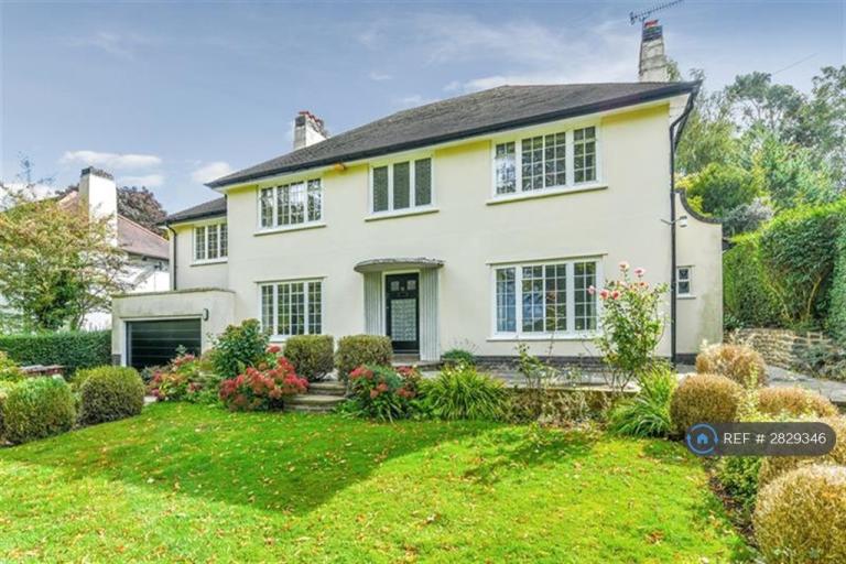 5 bedroom house in Lucknow Drive, Nottingham, NG3 (5 bed) (#2829346)