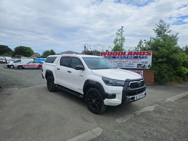 2023 ON 73 PLATE TOYOTA HILUX INVINCIBLE X D4D 4X4 D-CAB PICKUP 2.8 TD ULEZ FREE