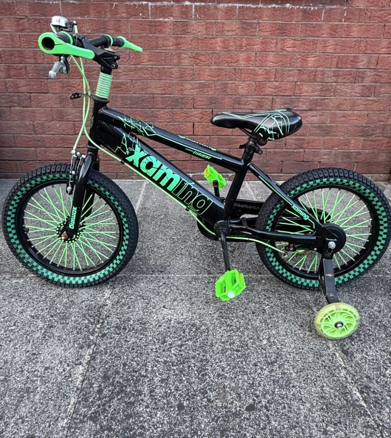 Boys bicycle.