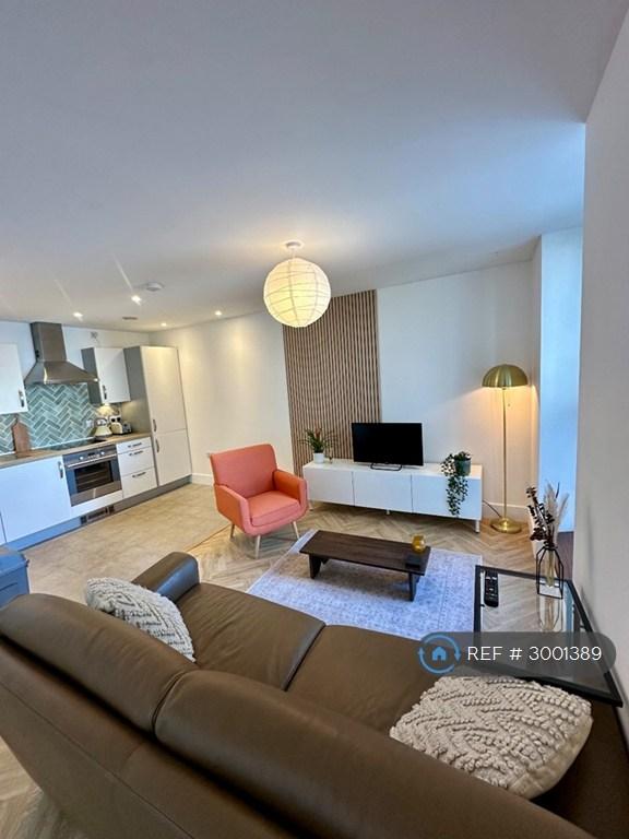 Studio flat in Ferry Court, Cardiff, CF11 (#3001389)