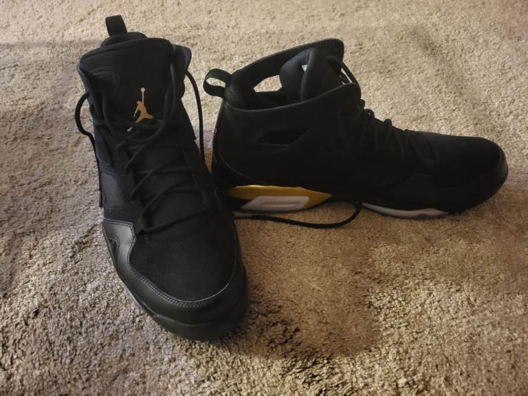 Jordan Flight Club '91 Black Metallic Gold