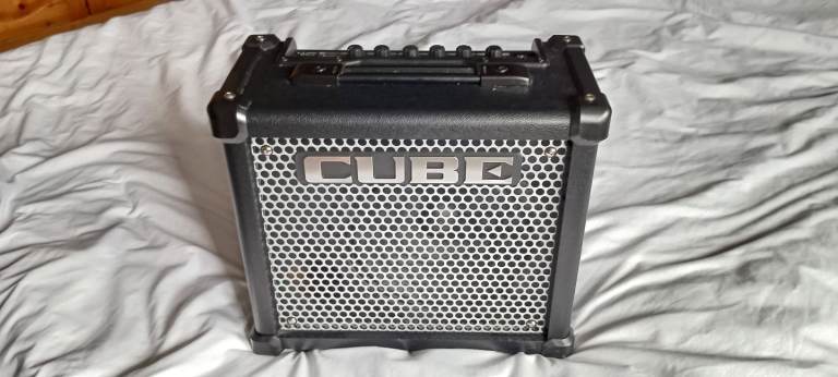 image for Roland Cube 10Gx Electric Guitar Amplifier