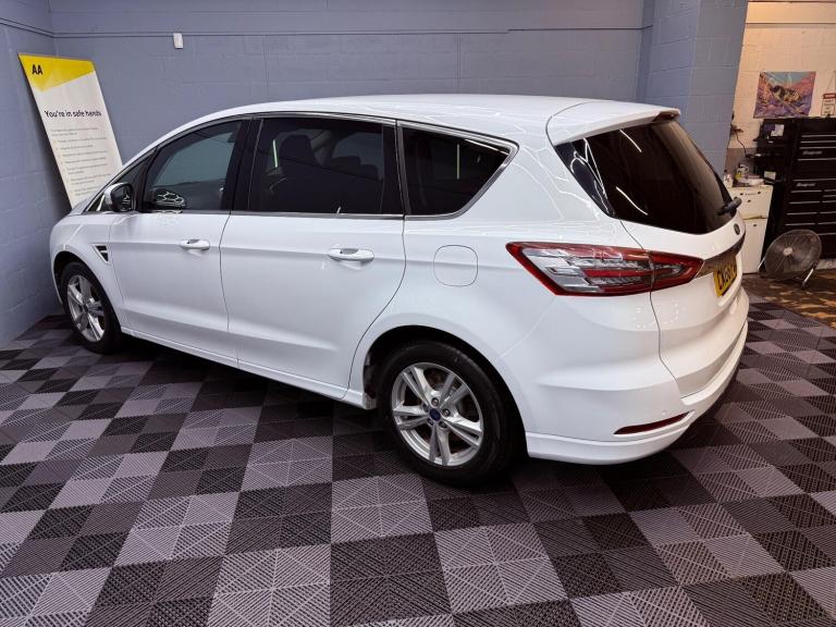 2016 Ford S-Max 1.5T EcoBoost Titanium Euro 6 (s/s) 5dr MPV Petrol Manual