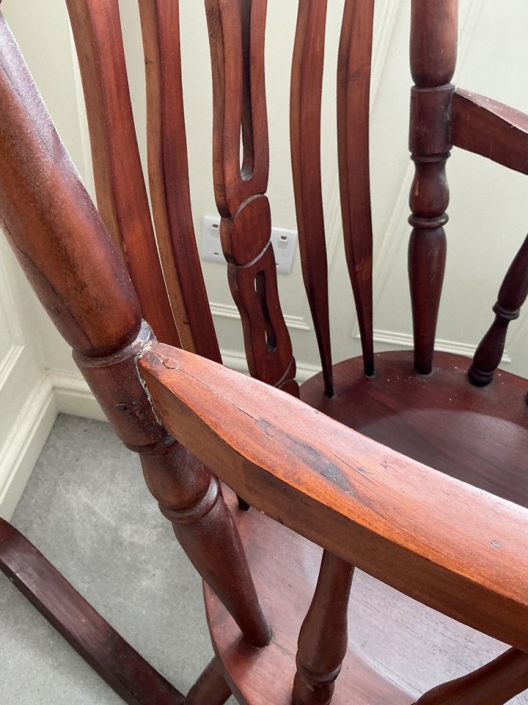 Vintage Wooden Rocking Chair – Ornate Carving