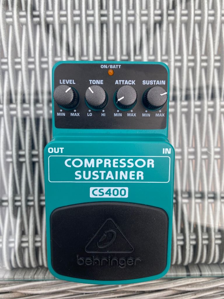 Mint condition Behringer Compressor Sustainer pedal (CS400)