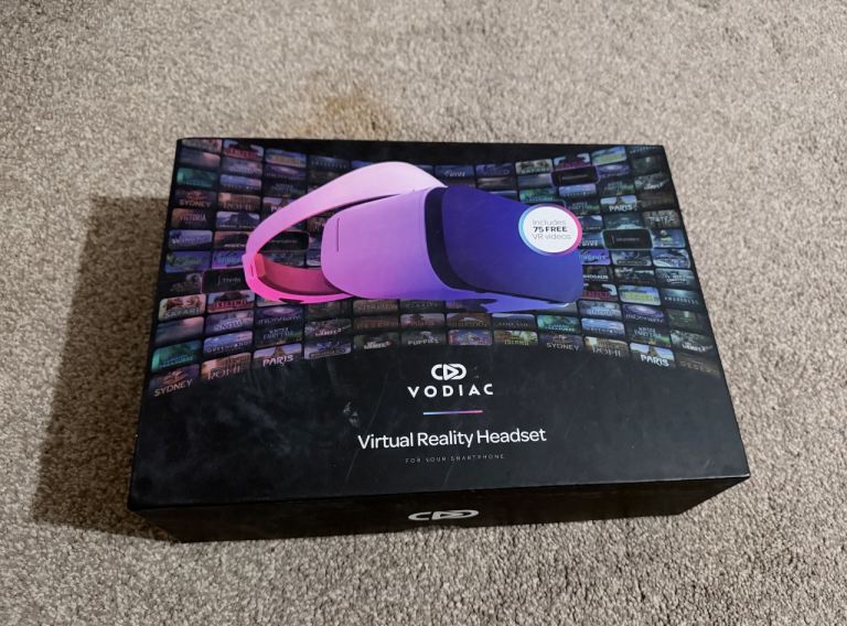 VODIAC Virtual Reality Headset for Smartphone – As Good As New