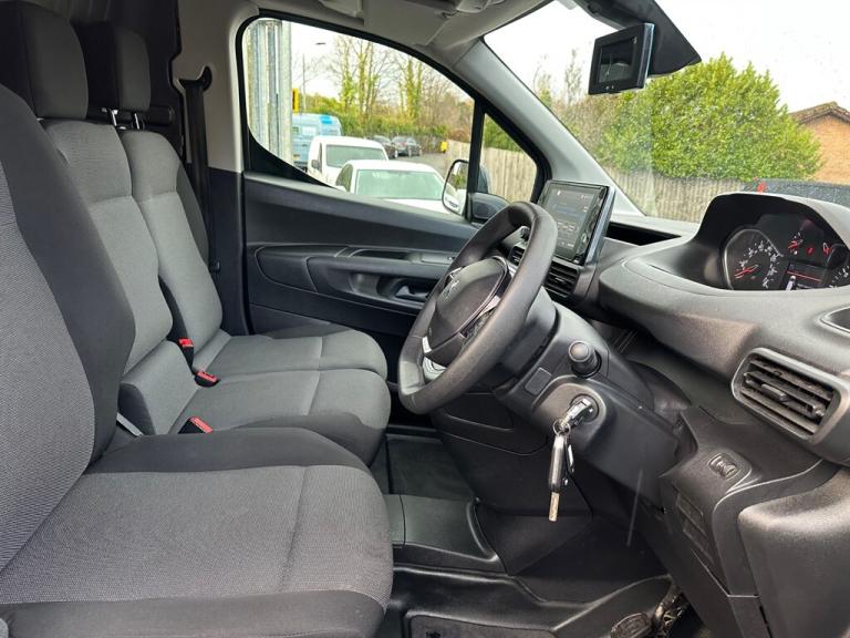 2022 Peugeot Partner 1.5 BlueHDi 1000 Asphalt Premium Standard Panel Van 5dr Diesel Manual SWB E ...