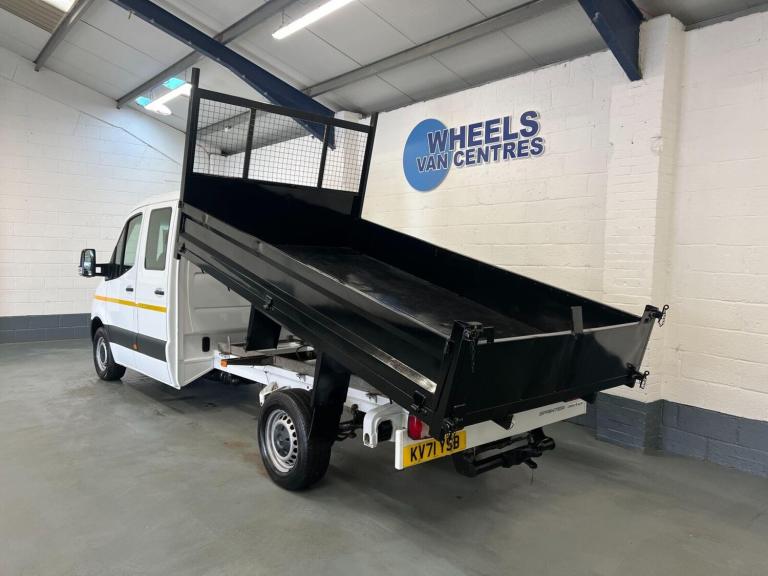 2021 Mercedes-Benz Sprinter 3.5t Progressive Crew Cab Tipper CHASSIS CAB DIESEL Manual