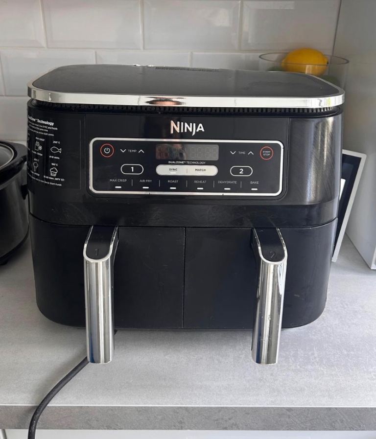 Ninja Dual Zone Air Fryer - Black
