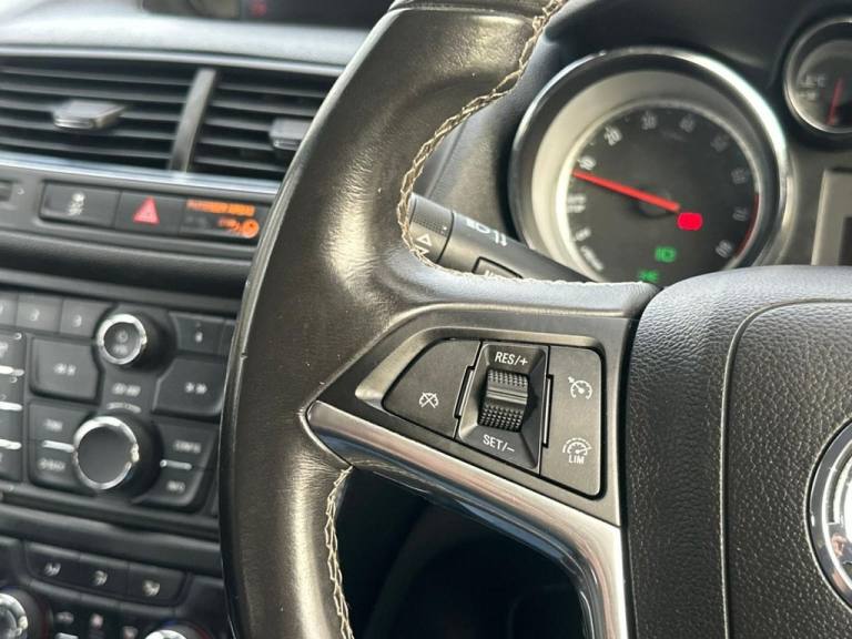 2015 Vauxhall Mokka 1.6 Exclusiv SUV 5dr Petrol Manual 2WD Euro 5 (s/s) (115 ps) HATCHBACK Petrol...