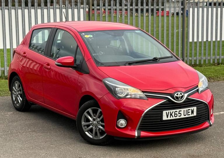 2015 Toyota Yaris 1.33 Dual VVT-i Icon Euro 5 5dr Euro 5 HATCHBACK Petrol Manual