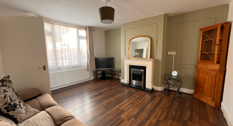 Fully Furnished 2 bedroom House for Rent Coventry 