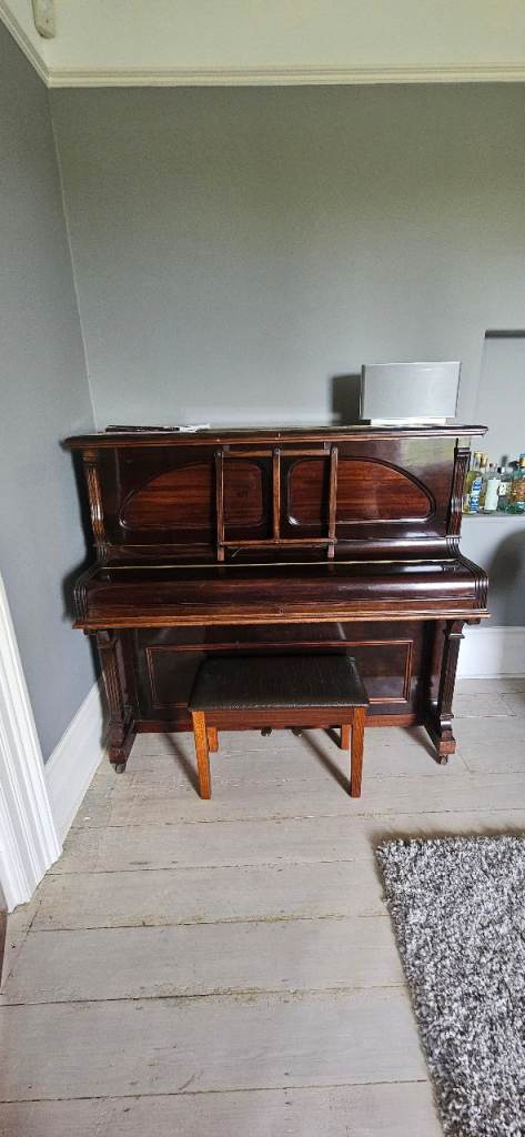Free Piano