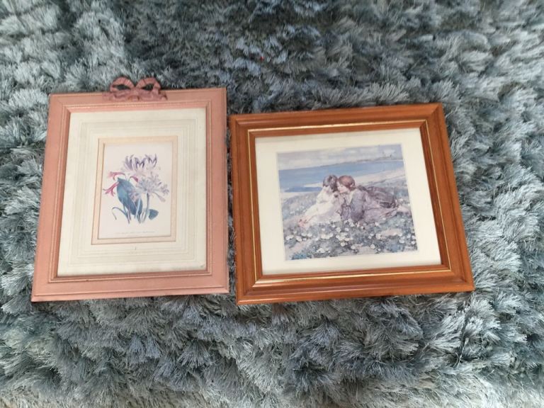 2 X NICE FRAMED  PICTURES £4 FOR BOTH , CAN SPLIT!