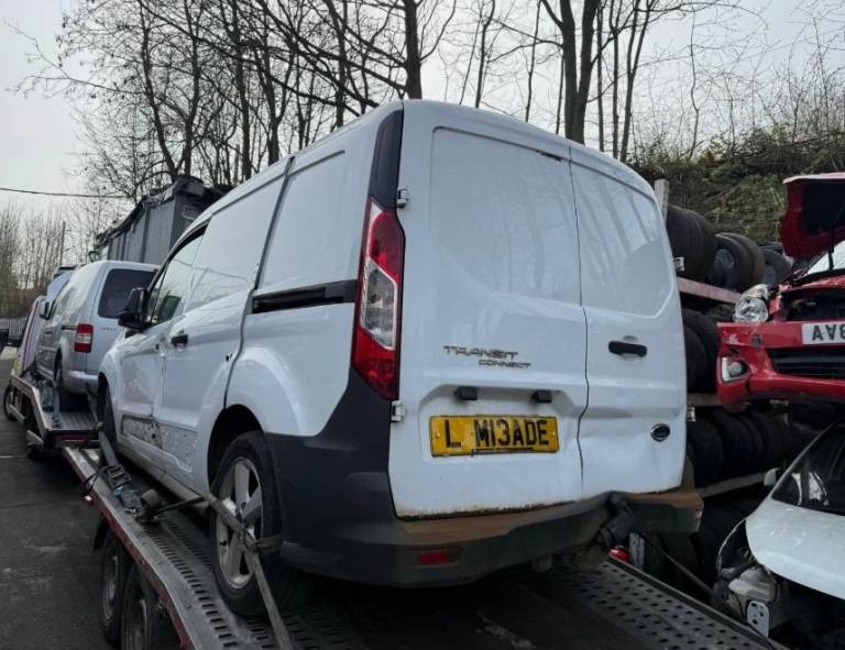 FORD TRANSIT CONNECT 1.6 DIESEL UBGA 2013 BREAKING WHITE