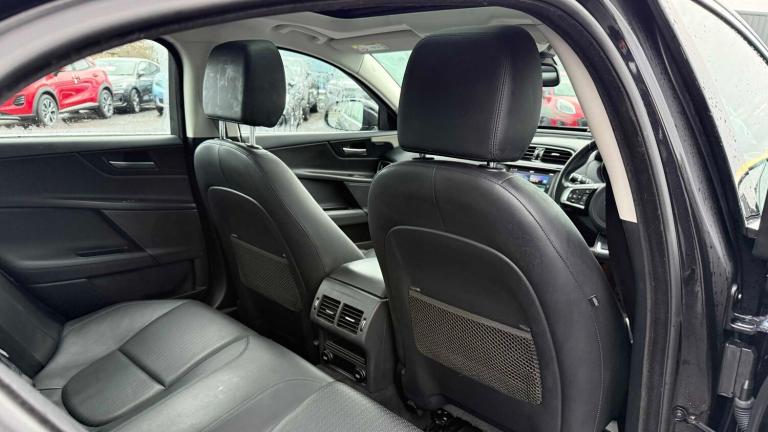 2017 Jaguar XE 2.0d [240] Portfolio 4dr Auto AWD SALOON DIESEL Automatic