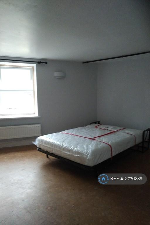 Studio flat in Viney's Yard, Bruton, BA10 (#2770888)