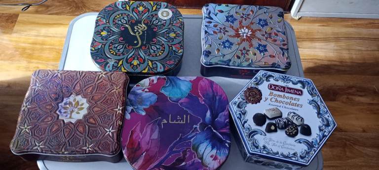 5 empty dates and chocolate tins for arts and crafts