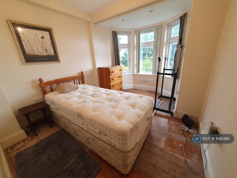 5 bedroom house in Town Lane, Exeter, EX5 (5 bed) (#849388)
