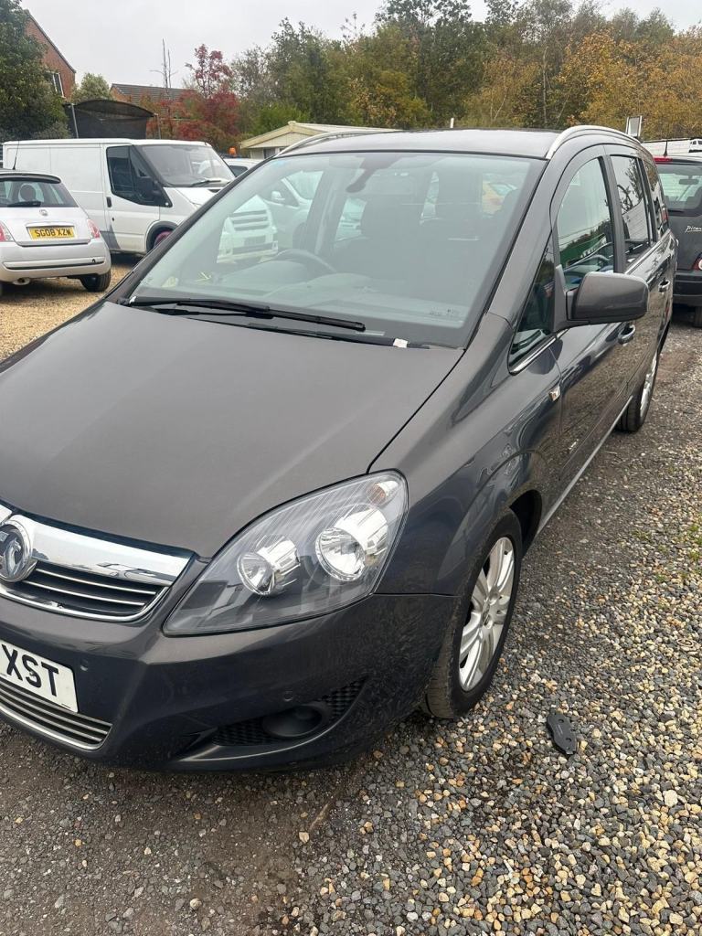2012 Vauxhall/Opel Zafira 7 seater low miles